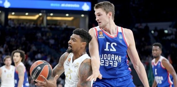 Anadolu Efes Real Madrid