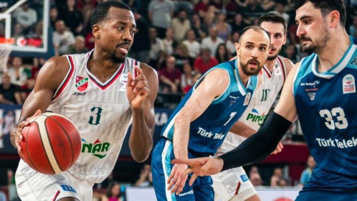 Maç Sonu Analizi: Karşıyaka, Nefes Kesen Mücadeleyi Kazanıp Avantajı Ele Geçirdi