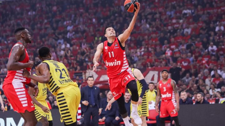 İDDİA: Sloukas, Fenerbahçe’ye Dönebilir! (Analiz)