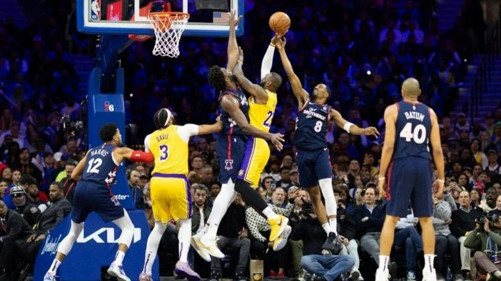 Philadelphia’dan Lakers’a Tarihi Fark! (Lebron’dan bir rekor daha!)