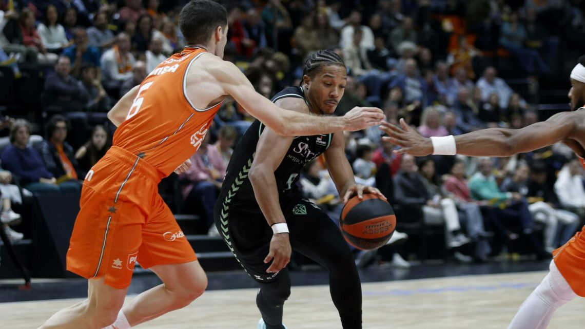 Valencia’ya Evinde Bilbao’dan Soğuk Duş