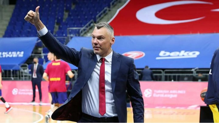 RESMİ: Fenerbahçe’nin Yeni Koçu Jasikevicius Oldu!