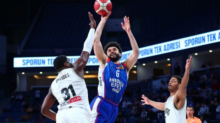 İstim Üstündeki Efes’den Beşiktaş’a Farklı Tarife!