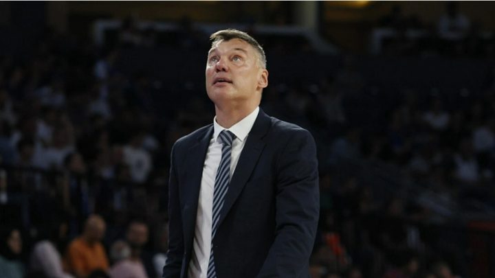 Koç Jasikevicius ve Hayes, Efes Zaferinin Ardından Açıklamalarda Bulundu