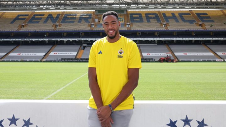 Colson: “Fenerbahçe Beni İstediği İçin Çok Heyecanlandım.”