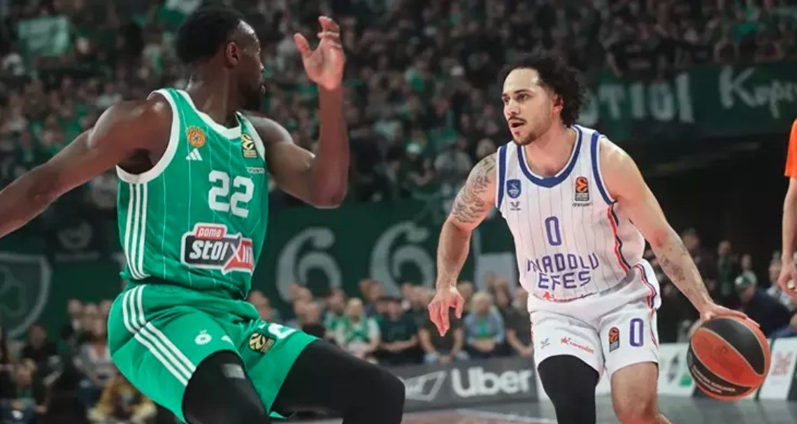 Analiz: Efes, OAKA’da 15 Farktan Geri Gelip Pana’yı Devirdi ve Seriyi Eşitledi!