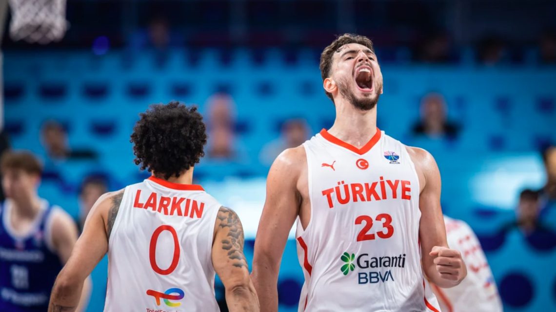 Eurobasket 2025: 12 Dev Adam, Çekya’yı Farklı Geçerken Alperen Triple-Double’ı Kaçırdı (Analiz)