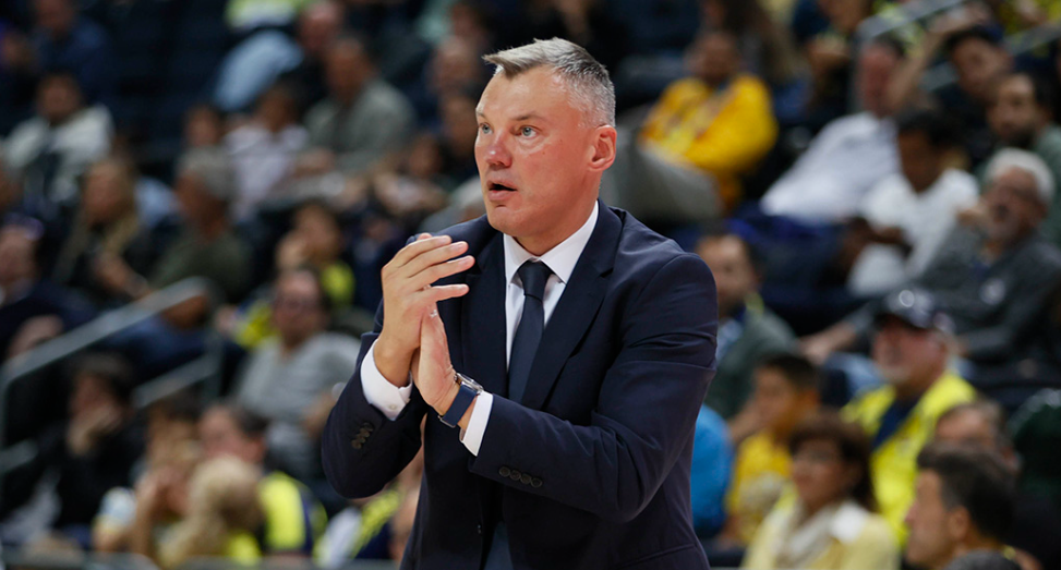 Koç Jasikevicius, Karşıyaka Galibiyeti Sonrası Değerlendirmelerde Bulundu