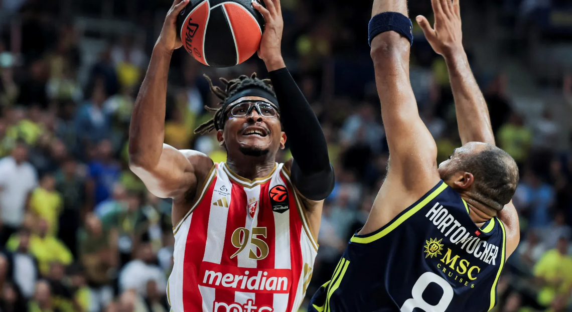 Maç Sonu Analizi: Fenerbahçe, Evinde Kızıl Yıldız Karşısında Soğuk Bir Duş Aldı! Maç Sonu Analizi: Fenerbahçe, Evinde Kızıl Yıldız Karşısında Soğuk Bir Duş Aldı!