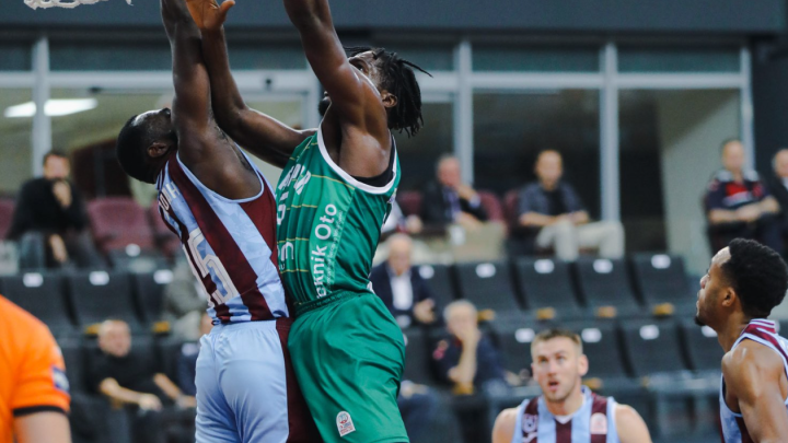 Maç Sonu Analizi: Bursaspor, Trabzon Deplasmanından Son Çeyrek Operasyonu ile Çıktı