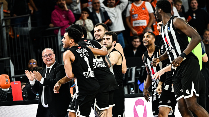 Maç Sonu Analizi: Beşiktaş, Brown’un Son Saniye Üçlüğüyle Ulm Deplasmanından Galibiyet Çıkardı Maç Sonu Analizi: Beşiktaş, Brown’un Son Saniye Üçlüğüyle Ulm Deplasmanından Galibiyet Çıkardı