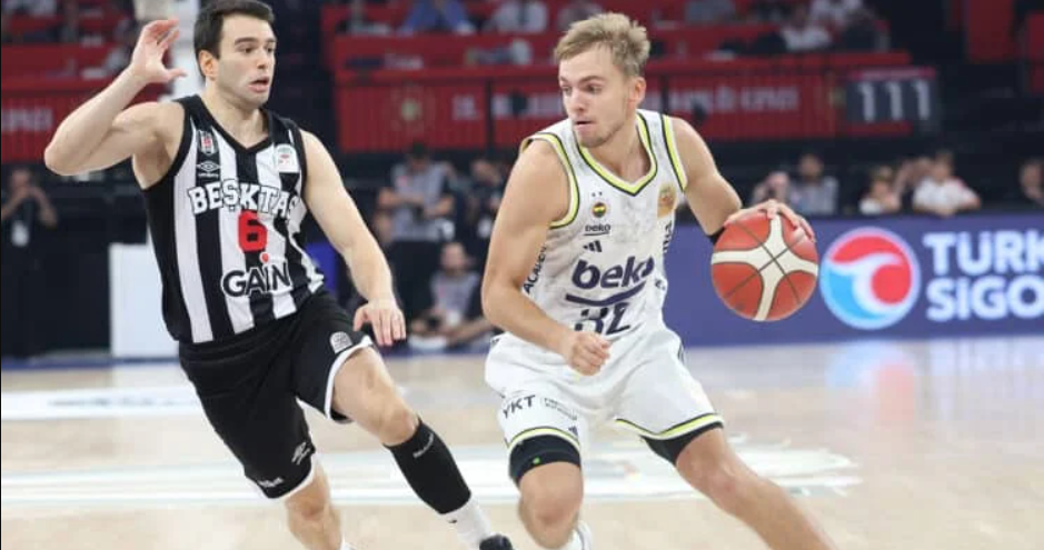 Fenerbahçe, Zagars’ın Sakatlığı Hakkında Açıklama Yayınladı Fenerbahçe, Zagars’ın Sakatlığı Hakkında Açıklama Yayınladı