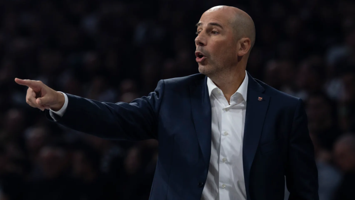 RESMİ: Barça Koçu Penarroya ile Yollarını Ayırdı