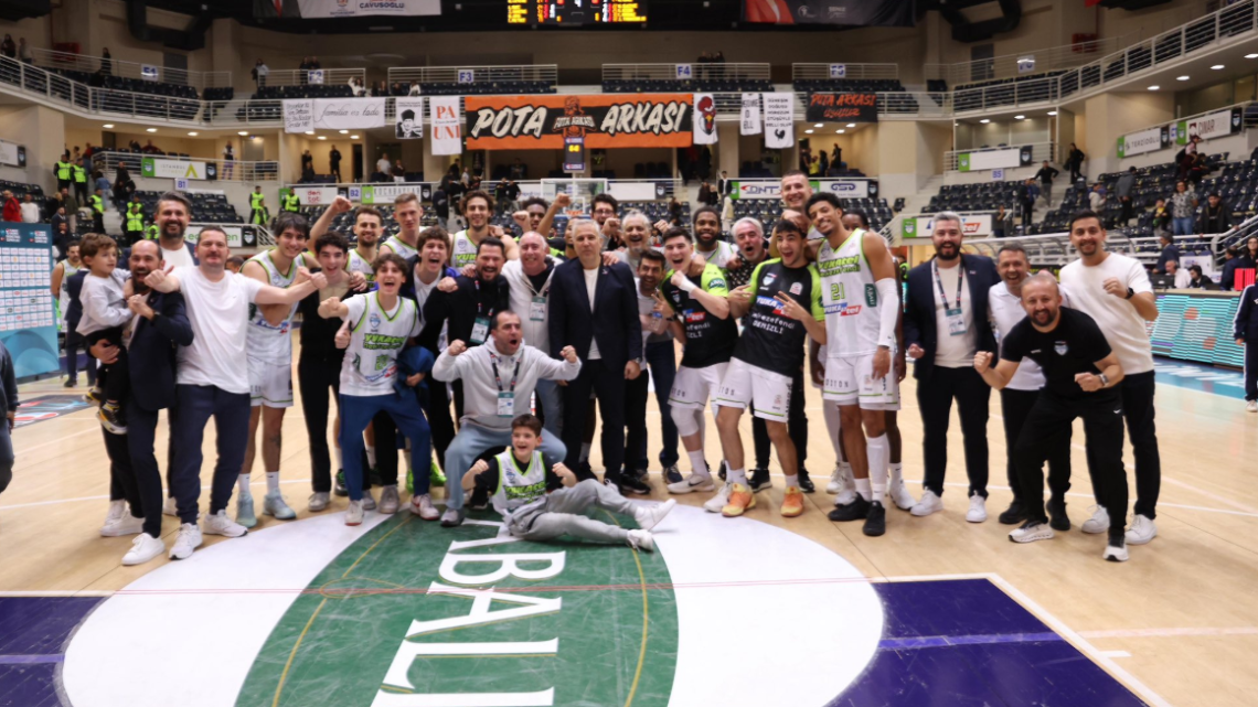 Maç Sonu Analizi: Merkezefendi Tofaş’a 20 Sayı Farktan Yakalansa da Kazanmayı Bildi