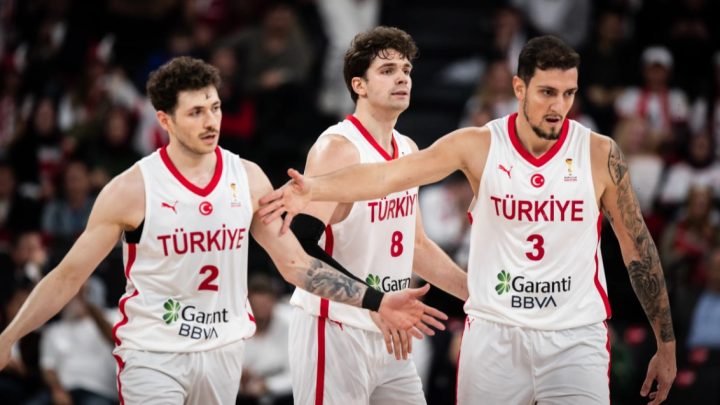 Analiz: Ay-Yıldızlılar, Bosna Engelini Rahat Geçti