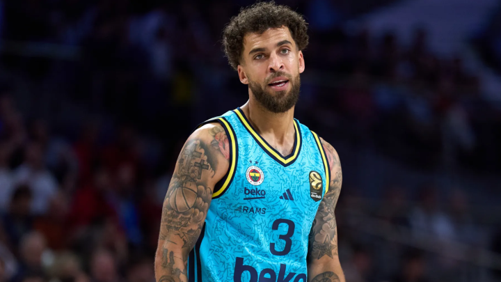 Fenerbahçe’de Wilbekin Yine Sakatlandı!